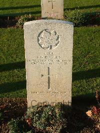 Bretteville Sur Laize Canadian War Cemetery - Rogers, Edward Britton