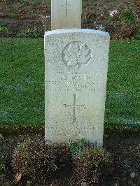 Bretteville Sur Laize Canadian War Cemetery - Rogers, Francis John