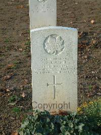 Bretteville Sur Laize Canadian War Cemetery - Russell, Harold R.