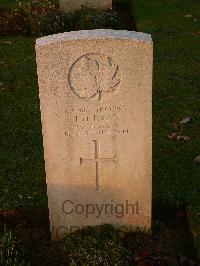 Bretteville Sur Laize Canadian War Cemetery - Ryan, Thomas H.