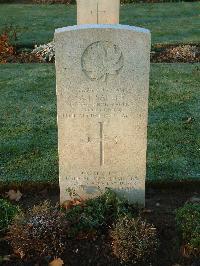 Bretteville Sur Laize Canadian War Cemetery - Sadler, Roy Thomas