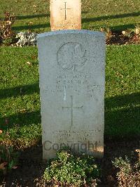 Bretteville Sur Laize Canadian War Cemetery - Saumier, Maurice