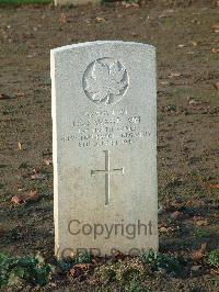 Bretteville Sur Laize Canadian War Cemetery - Savage, Frederick Stanley