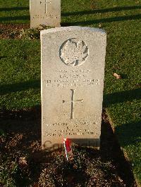 Bretteville Sur Laize Canadian War Cemetery - Sayese, James Alvin