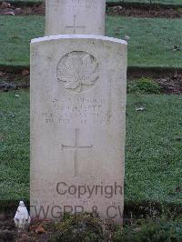 Bretteville Sur Laize Canadian War Cemetery - Schjefte, Oscar