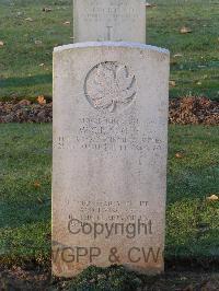 Bretteville Sur Laize Canadian War Cemetery - Scott, William Charles Edward