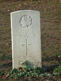 Bretteville Sur Laize Canadian War Cemetery - Smith, Russell R.