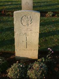 Bretteville Sur Laize Canadian War Cemetery - Smysniuk, Nick