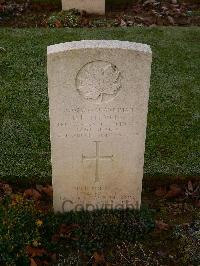 Bretteville Sur Laize Canadian War Cemetery - Stevens, Douglas F.