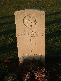 Bretteville Sur Laize Canadian War Cemetery - Taman, Clifford A.