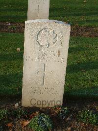 Bretteville Sur Laize Canadian War Cemetery - Thibeault, Roland