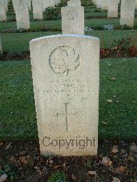 Bretteville Sur Laize Canadian War Cemetery - Thomas, Robert A.