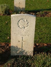 Bretteville Sur Laize Canadian War Cemetery - True, Wilfred Celestine