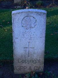 Bretteville Sur Laize Canadian War Cemetery - Van-Tine, Victor Meryl