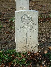 Bretteville Sur Laize Canadian War Cemetery - Warner, Ray E.