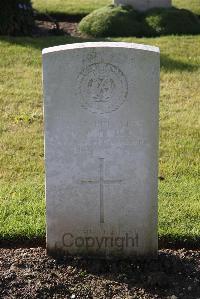 Louez Military Cemetery Duisans - Black, William Gentleman