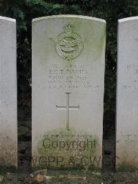 Marissel French National Cemetery - Davies, Edwin Charles Thomas