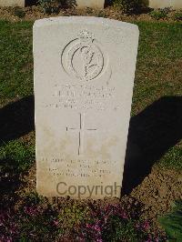 Ranville War Cemetery - Henderson, John Lewis