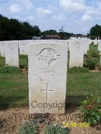 Ranville War Cemetery - Hopkins, Thomas John