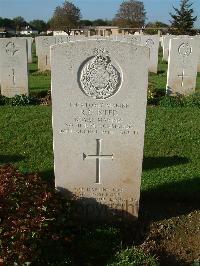 Ranville War Cemetery - Isted, Reginald Charles