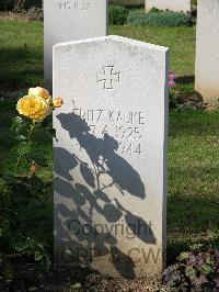 Ranville War Cemetery - Kauke, Fritz