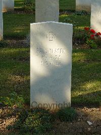 Ranville War Cemetery - Klasen, Paul