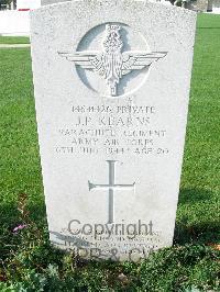 Ranville War Cemetery - Kearns, Joseph