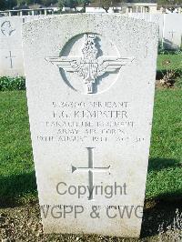 Ranville War Cemetery - Kempster, Frank George