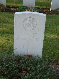 Ranville War Cemetery - Knox, John Edward