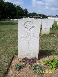 Ranville War Cemetery - Latham, Arthur