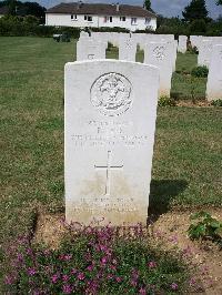 Ranville War Cemetery - Lyus, Reuben