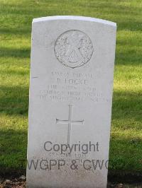 Ranville War Cemetery - Locke, Bernard