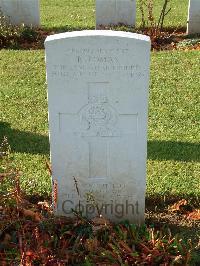 Ranville War Cemetery - Lomas, Robert