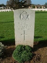 Ranville War Cemetery - Lowe, Leonard