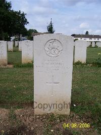 Ranville War Cemetery - McDowell, Frank