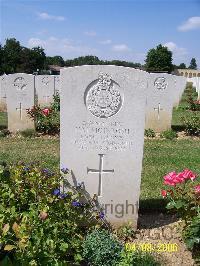 Ranville War Cemetery - McIntosh, Nathaniel Mair