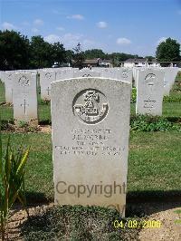 Ranville War Cemetery - Morris, John Edward