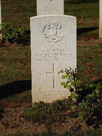 Ranville War Cemetery - Murray, Francis