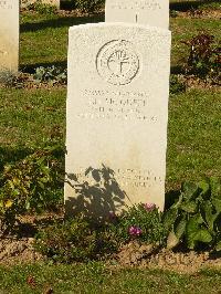 Ranville War Cemetery - McQueen, Thomas Henry