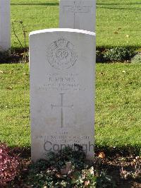 Ranville War Cemetery - Milner, Roy