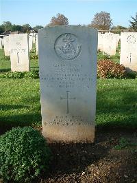 Ranville War Cemetery - Milton, Charles