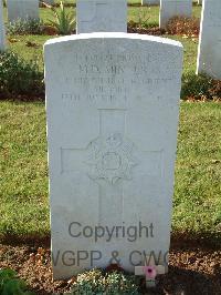 Ranville War Cemetery - Minter, Maurice Donald