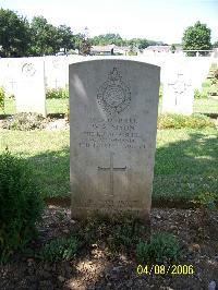 Ranville War Cemetery - Nixon, William Allan