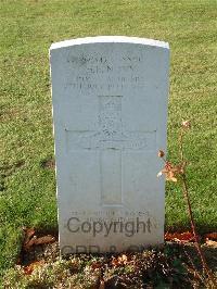 Ranville War Cemetery - Nunn, Harry Francis