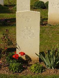 Ranville War Cemetery - Osterloh, Gunter