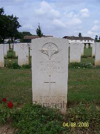 Ranville War Cemetery - Piggott, William