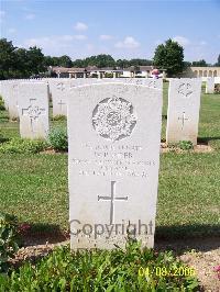 Ranville War Cemetery - Piper, William