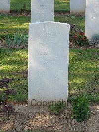 Ranville War Cemetery - Popiolek, R