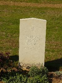 Ranville War Cemetery - Richter, Herbert