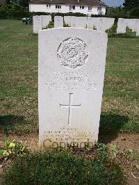 Ranville War Cemetery - Roberts, William Frederick